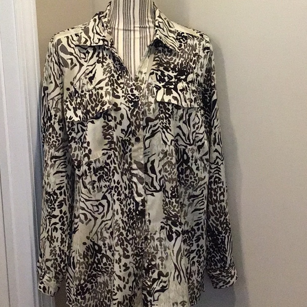 Elementz Woman Long Sleeve Patterned Printed Front Button Blouse Top Size 2X